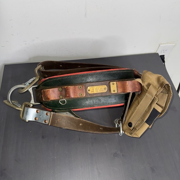 Vintage Klein-Buhrke Tools Lineman Belt Rare GREEN BROWN LEATHER D-Ring - Picture 1 of 7